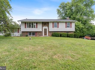 1503 Marie Dr, Finksburg, MD 21048