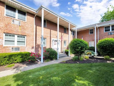 295/297 Merrick Road #2D, Amityville, NY, 11701