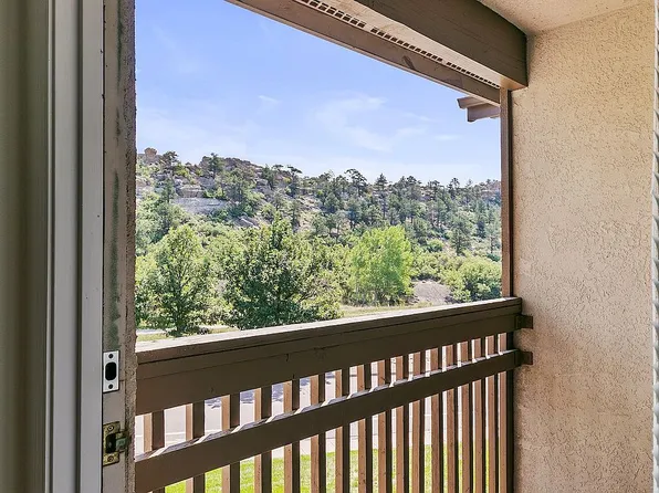 2137 Denton Grv APT 201, Colorado Springs, CO 80919