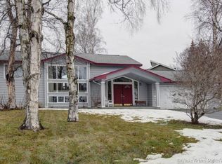 2715 McCollie Ave, Anchorage, AK 99517