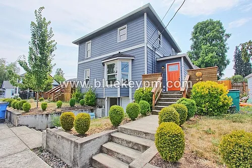 1614 Grant St #1 Photo 1