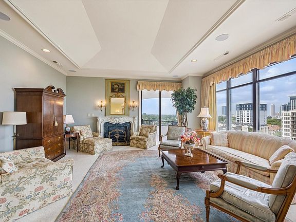 5th image of 2121 Kirby Dr Unit 7NE