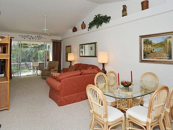 3rd image of 927 Tartan Dr
