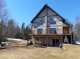 83 Wilderness Rd, Negaunee, MI 49866