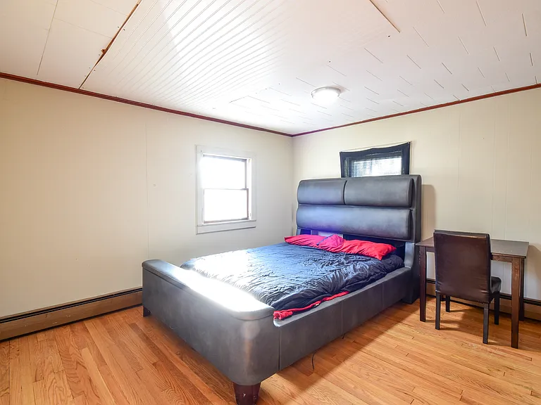 168 Main St #2 — Photo 9