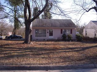 1114 Delk Dr, High Point, NC 27262