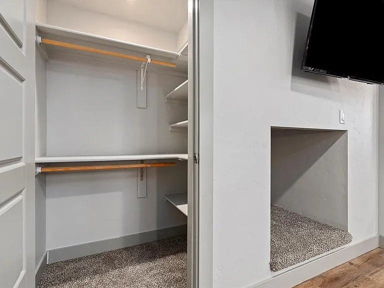 598 S Cotterell Dr — Photo 14