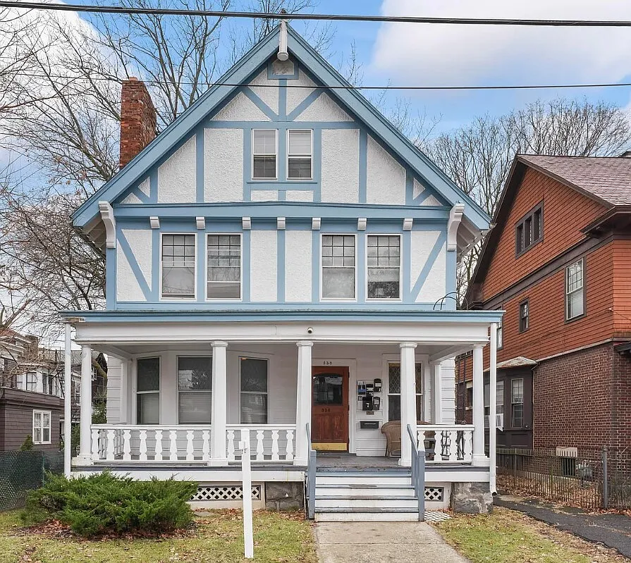 538 Myrtle Avenue — Photo 1