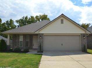 7843 Ferndale Dr, Olive Branch, MS 38654