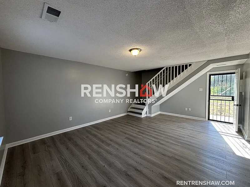2 bed, 1.5 bath, 2280 sqft, $1,100 — Photo 4