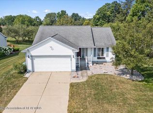 1253 Sumac Ln, Holt, MI 48842
