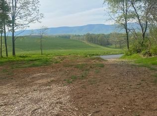 292 Indian Ridge Rd, Greenville, VA 24440