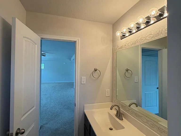25048 Adams Canyon Dr — Photo 30