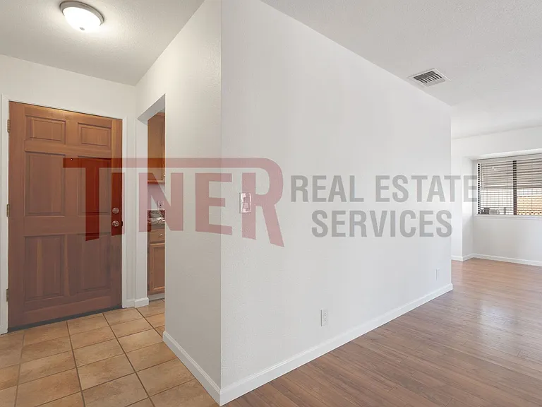 5807 Filbert Ave — Photo 7