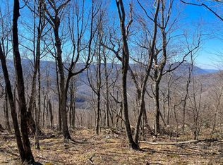 Crown Oak Ln #35, West Jefferson, NC 28694