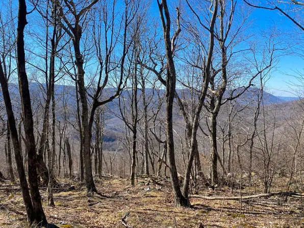 Crown Oak Ln Lot 35, West Jefferson, NC 28694