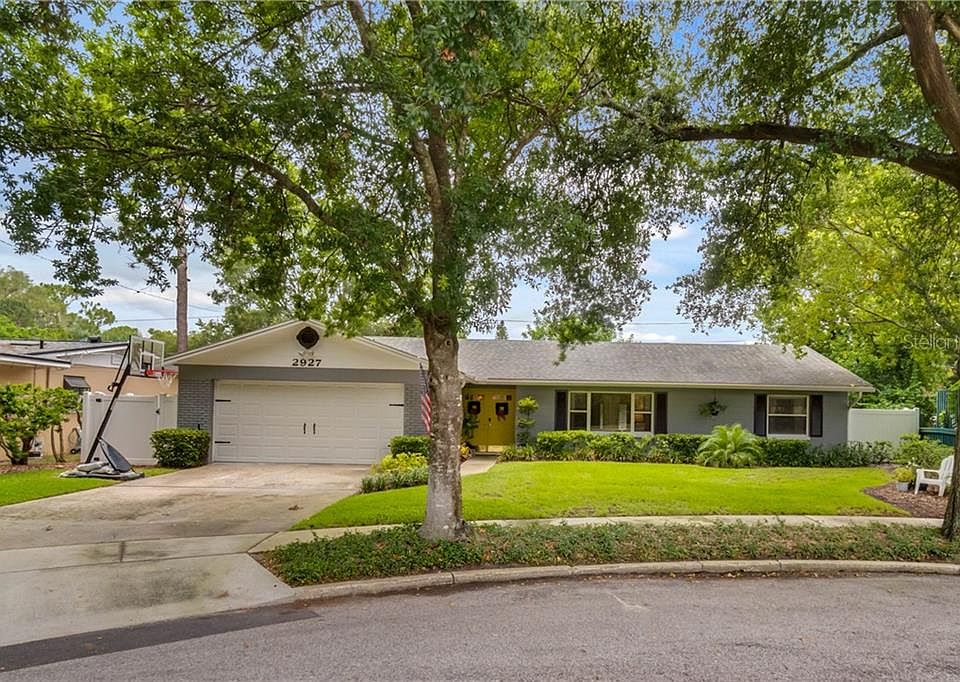 1st image of 2927 Montfichet Ln