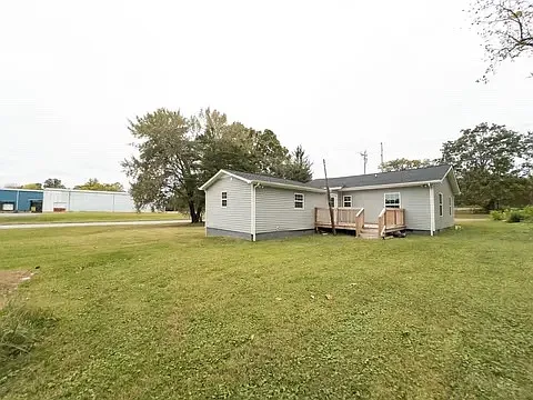 702 SW Atlantic St — Photo 14