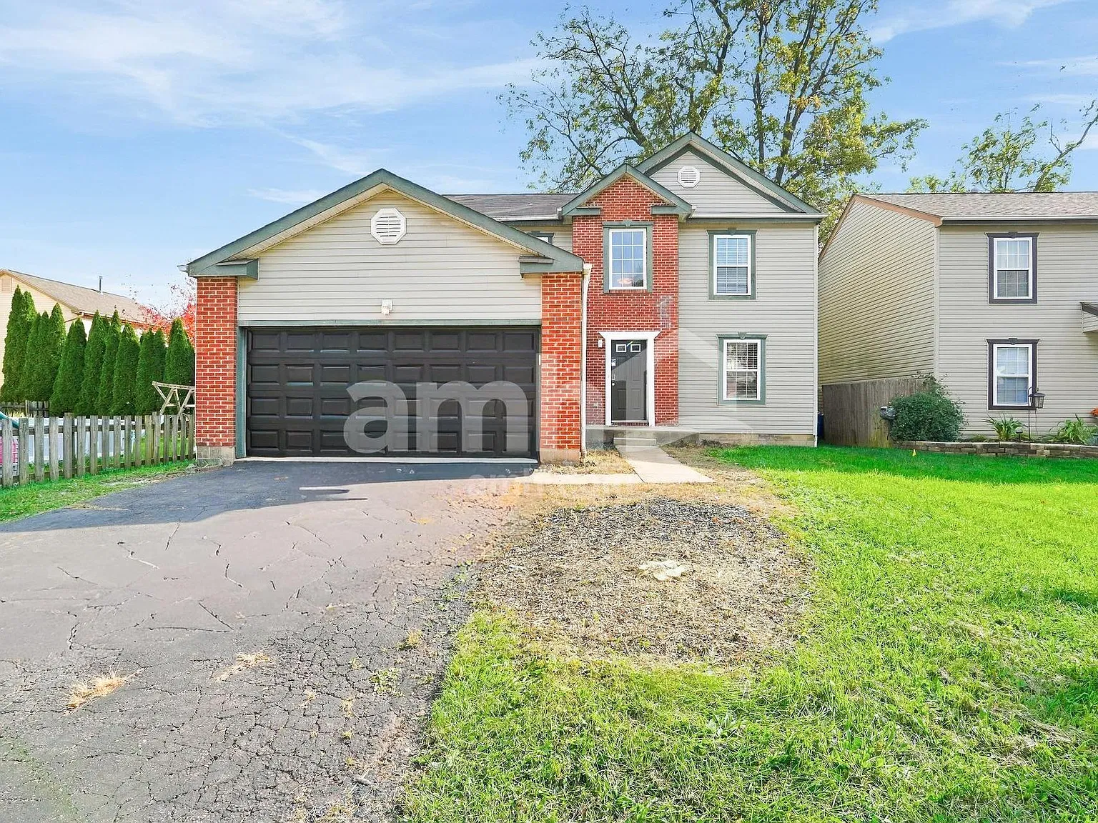 4 bed, 2.0 bath, 2171 sqft, $2,620 — Photo 1