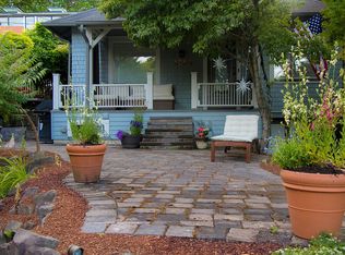 2421 3rd Ave W, Seattle, WA 98119