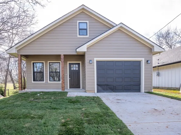 1138 Alvarado St #B, Cleburne, TX 76031