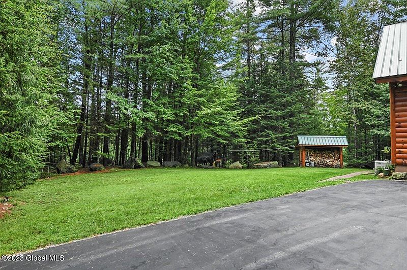 5th image of 371 Antler Lake Road