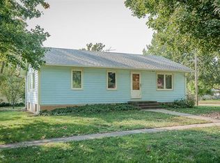 302 S Adams St, Raymore, MO 64083
