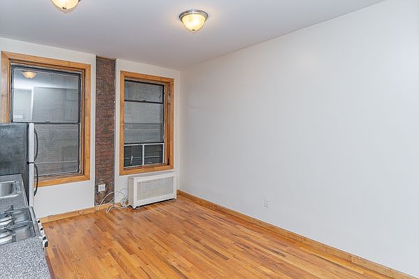 1st image of 170 New York Ave APT 6B