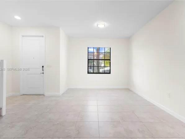 15075 SW 113th Ter, Miami, FL 33196
