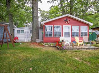 211 Ready Ln, Munith, MI