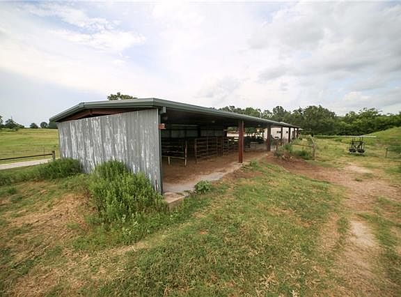 3rd image of 14599 SE County Road 4270