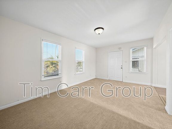 5th image of 131 Flower St APT 3