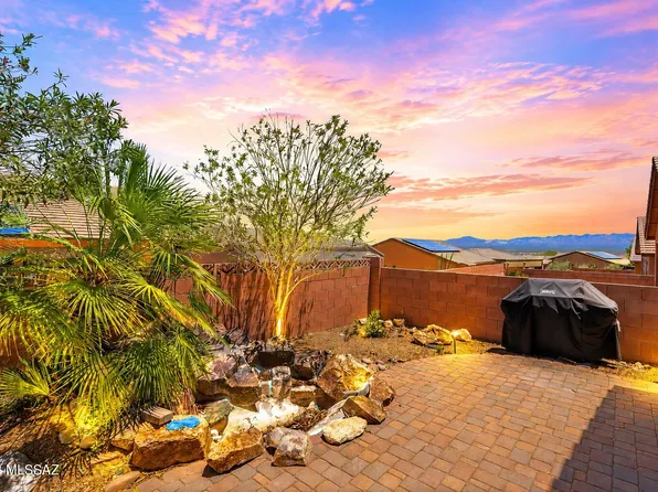 1038 W Pastora Peak Dr, Green Valley, AZ 85614