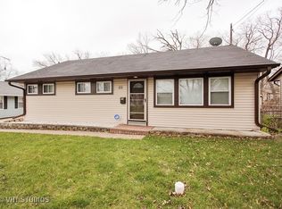 111 Harding Ave, Waukegan, IL 60085