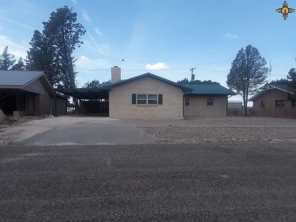 2nd image of 2118 S Avenue I Pl