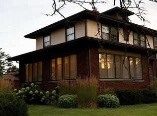 1728 Cass St, La Crosse, WI 54601