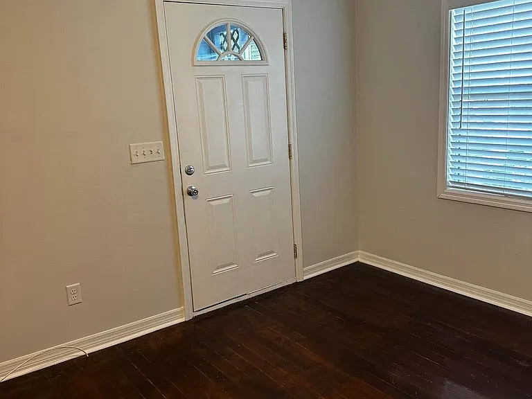 1290 Stimson St — Photo 9