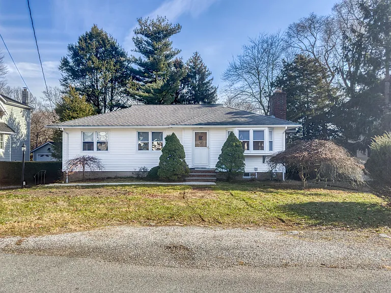 59 Herring St — Photo 2