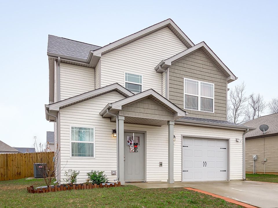 1st image of 557 Medallion Cir