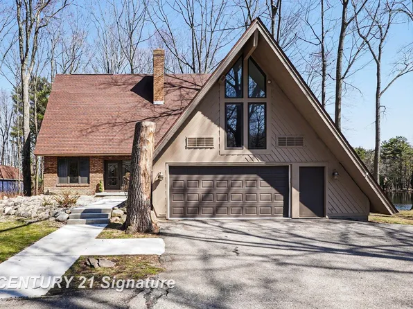 10363 Lakewood Dr, Saginaw, MI 48609