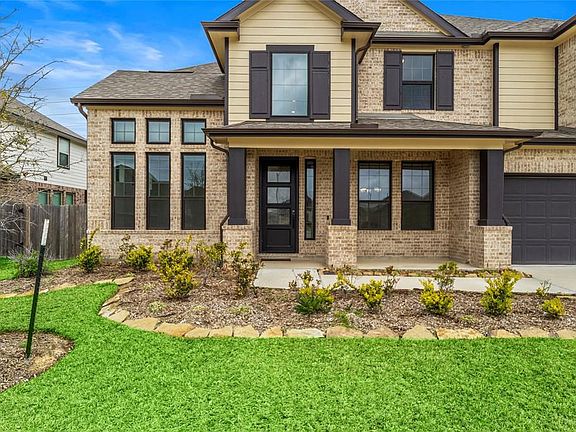 2nd image of 13618 Sedgefield Creek Trce