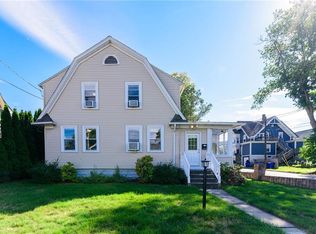 97 Williams Ave, East Providence, RI 02914