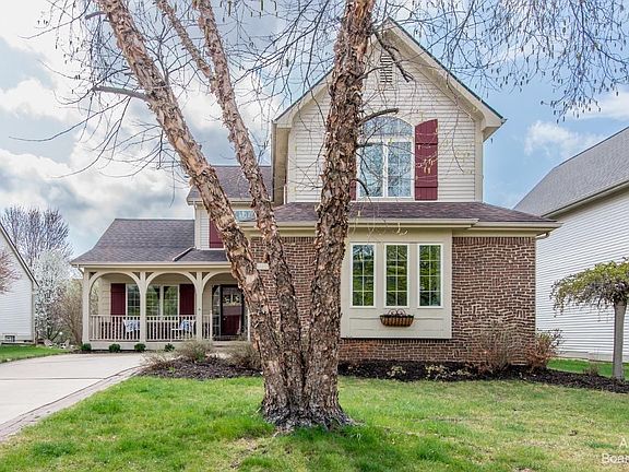 2nd image of 5939 Villa France Ave
