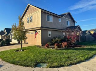 463 SE Wiens St, Dallas, OR 97338