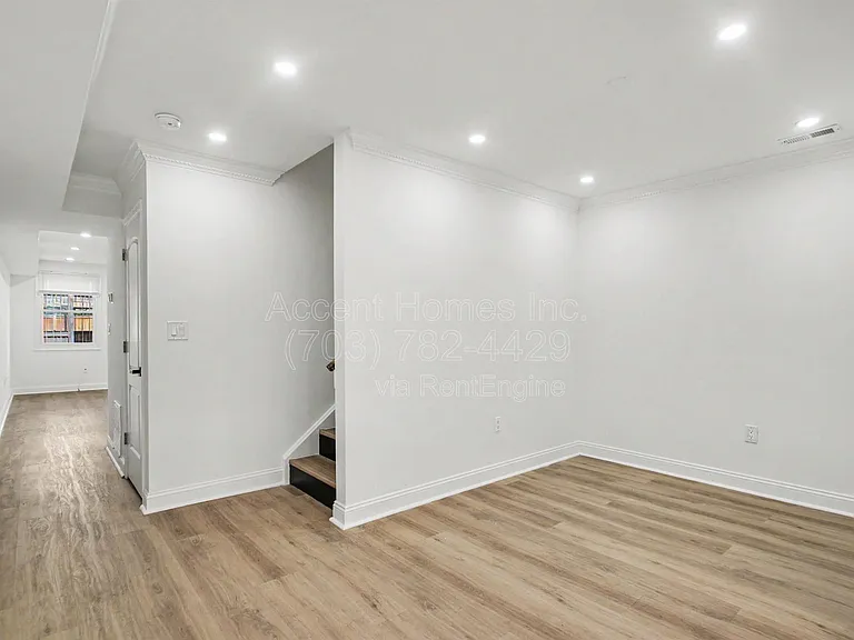 710 N Patrick St — Photo 5