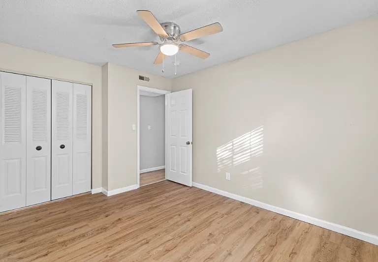 1607 Redbird Cv — Photo 19