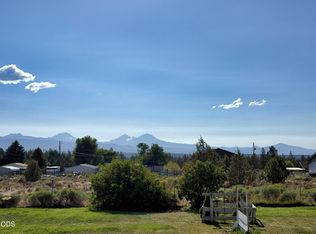 65211 97th St, Bend, OR 97703