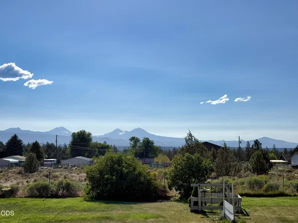 65211 97th St, Bend, OR 97703