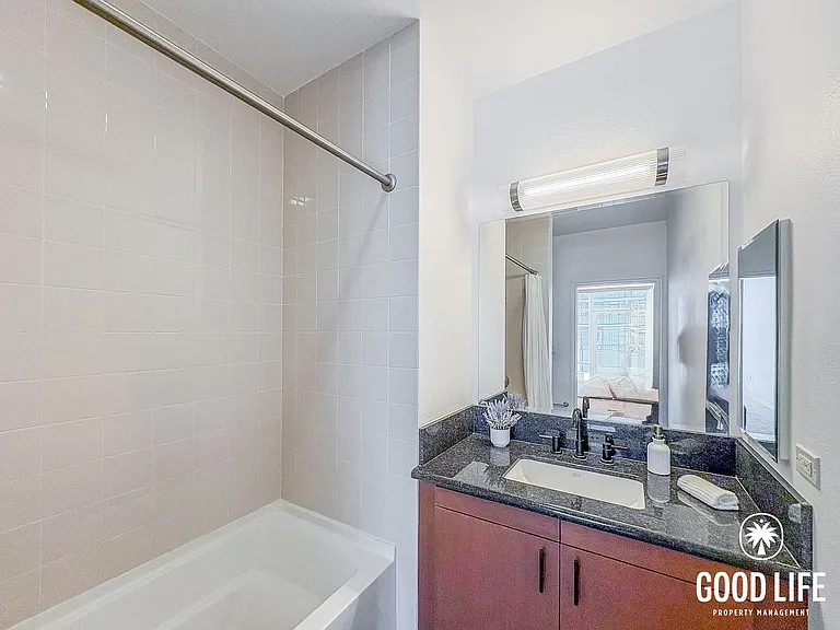 875 G St #804 — Photo 16