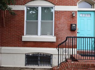 2347 Christian St, Philadelphia, PA 19146